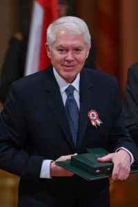 The Prof. Dr. György Fekete Bursary supports young Hungarian doctors