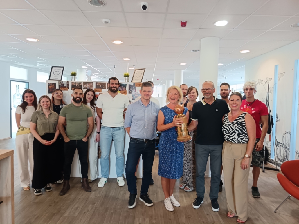 WhiskyNet team 2 web